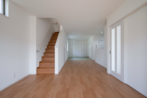 新築実例「収納スペースを十分に確保した、ジャストサイズの分譲住宅」